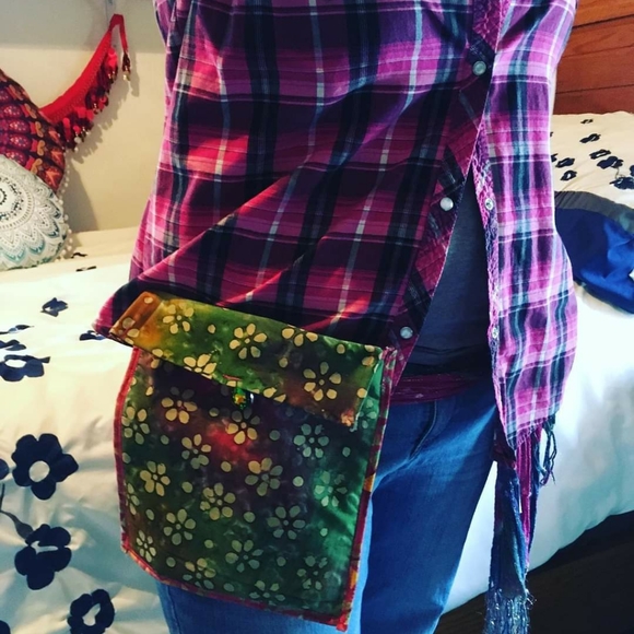 Hip Pouch - Picture 5 of 7